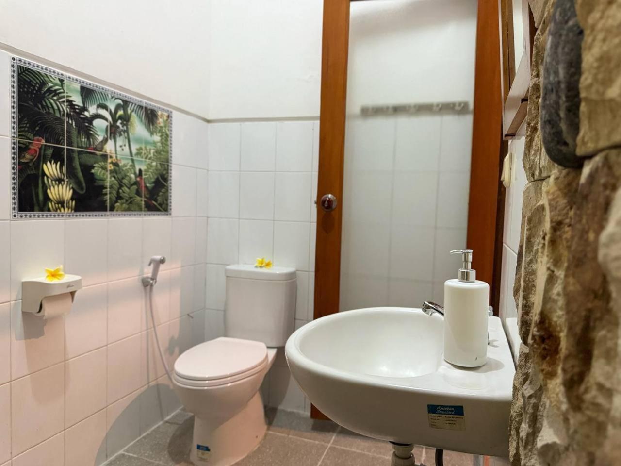 Narafa'S Guest House Jasri 외부 사진