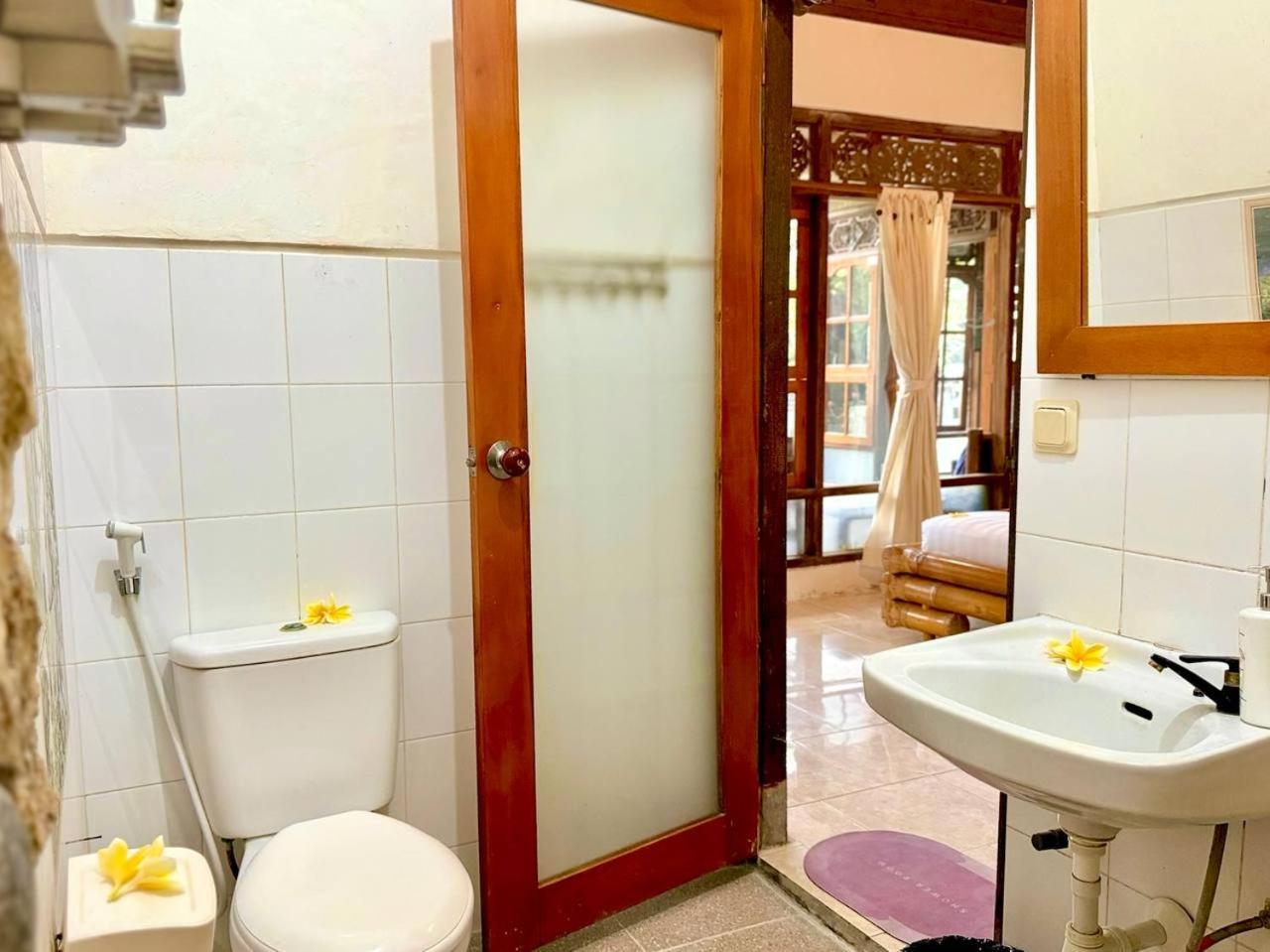 Narafa'S Guest House Jasri 외부 사진